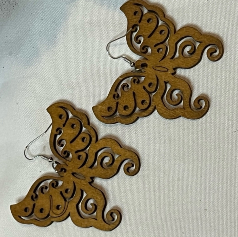NWT Wooden Butterfly Earrings Boho Casual Tropical Island Fashion Jewelry NEW